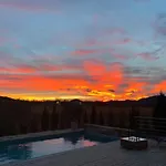La Tuiliere Bed & Breakfast