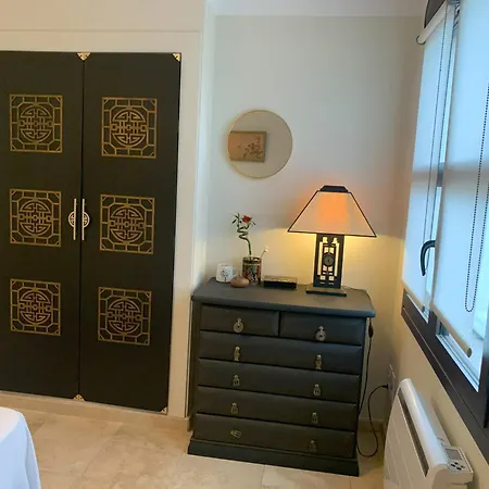 La Tuiliere Bed & Breakfast *